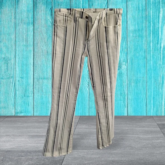 Frame Denim Ivory and Navy Striped Wide Leg Jeans - Picture 11 of 12